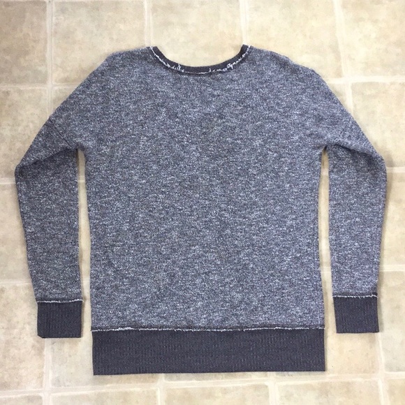 Orb - Scoop Neck Long Sleeve Top - Marled Grey - Picture 2 of 5